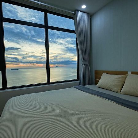Sunrise Hon Chong Ocean View Apartment Nha Trang Buitenkant foto