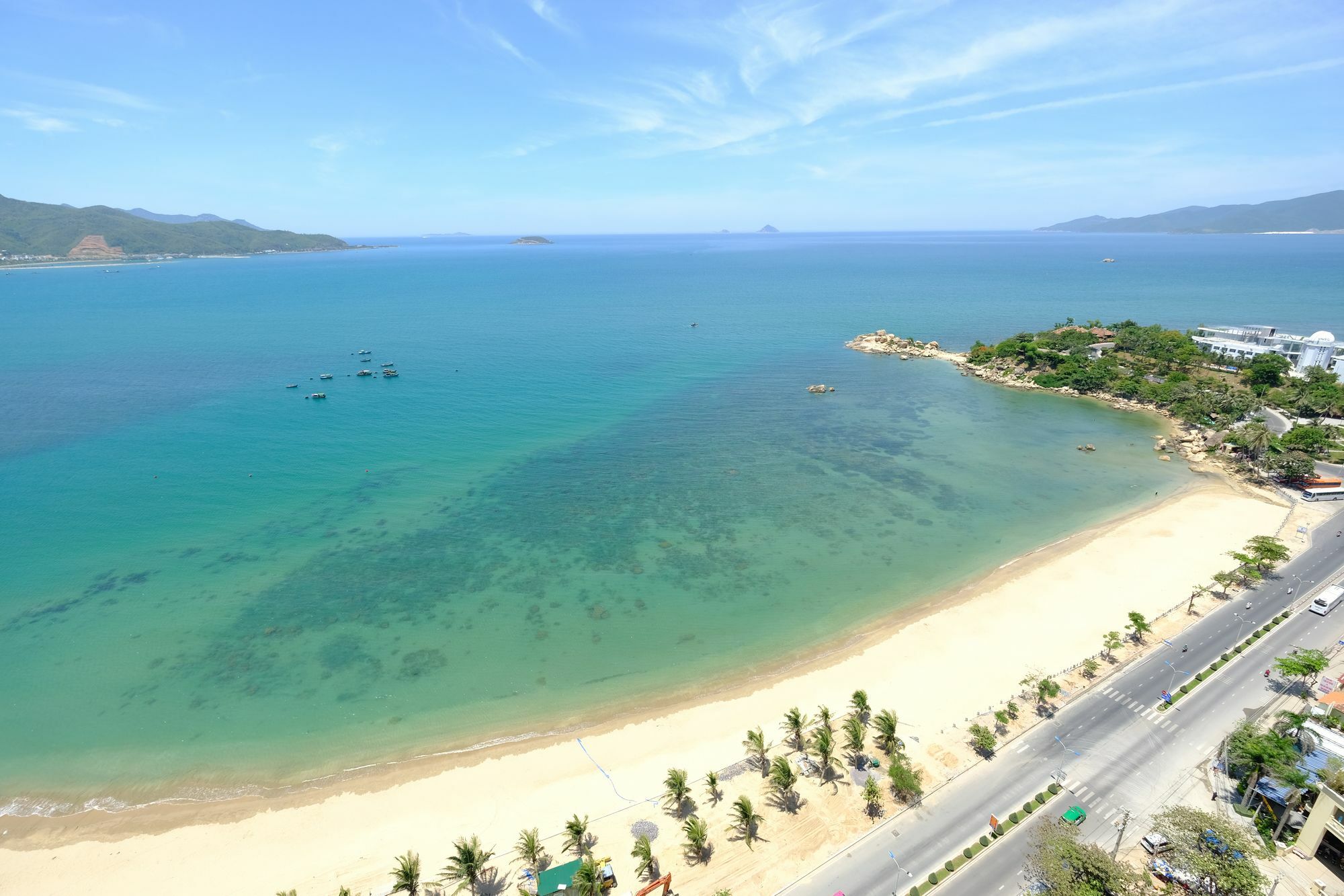 Sunrise Hon Chong Ocean View Apartment Nha Trang Buitenkant foto