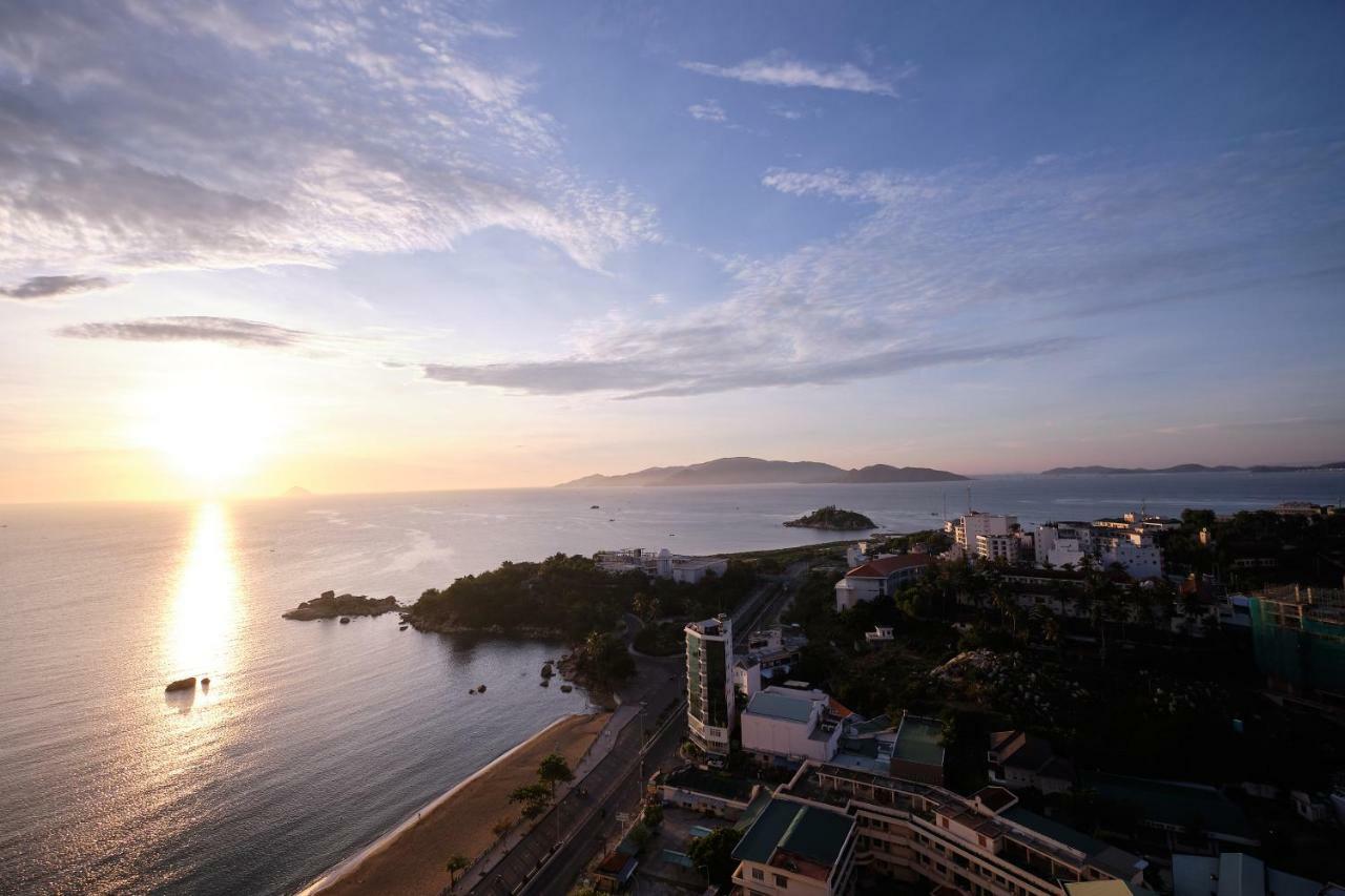 Sunrise Hon Chong Ocean View Apartment Nha Trang Buitenkant foto